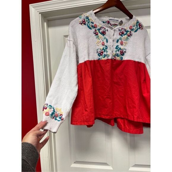 Vintage Cape Isle Knitters Floral Embroidered Sweater Too sz L So Cute! - Picture 2 of 6